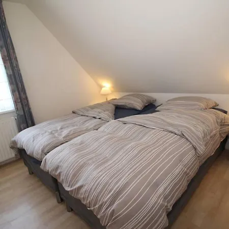 Bungalow 12-20